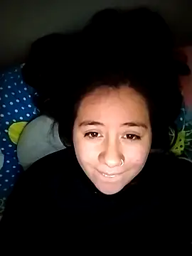 sweetie  annieee online show from October 8, 2025, 6:26 am