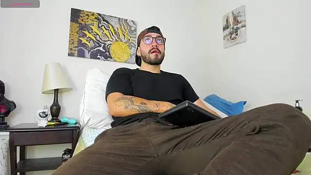 jeyco santino online show from April 1, 2026, 1:41 am