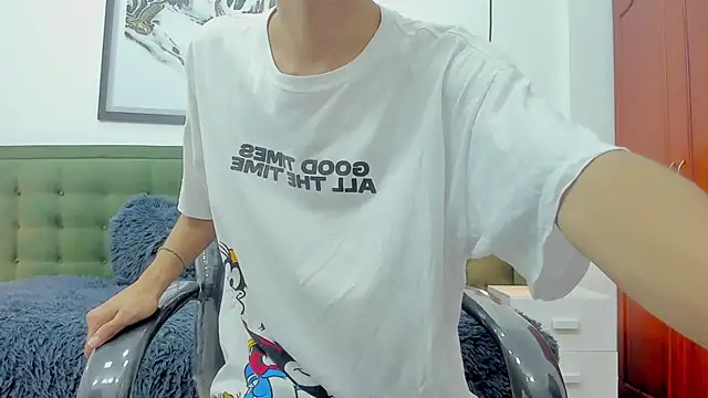 Snapshot of Johann_sex chatting on November 8, 2025, 5:27 pm Johann sex online show from November 8, 2025, 5:27 pm