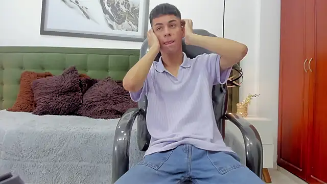 Johann sex online show from February 1, 2026, 5:22 pm