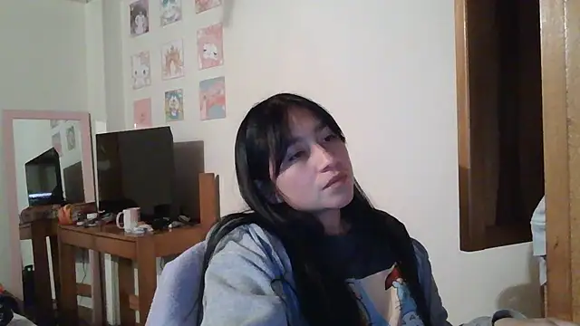 Arielle lov online show from November 6, 2025, 3:10 am