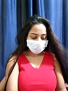COZY ROZI online show from February 20, 2025, 4:47 pm