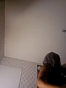 Snapshot of Louna45dv chatting on February 17, 2025, 7:55 pm Louna45dv online show from February 17, 2025, 7:55 pm