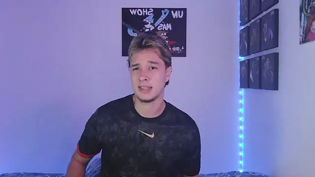 jack walker190 online show from October 18, 2025, 5:42 am