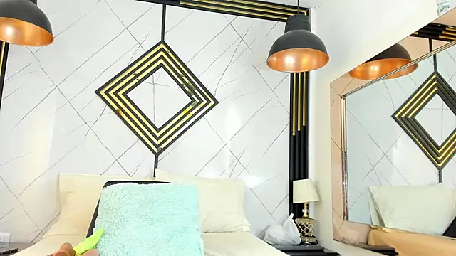 EmilyDiaaz online show from November 20, 2025, 12:06 pm