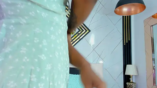 EmilyDiaaz online show from October 18, 2025, 12:18 pm