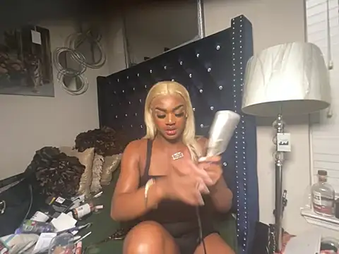 celestefantasea online show from December 4, 2025, 11:26 pm