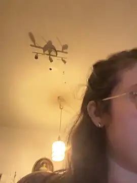 Snapshot of Rosiee69_ chatting on March 12, 2025, 10:59 am Rosiee69 online show from March 12, 2025, 10:59 am