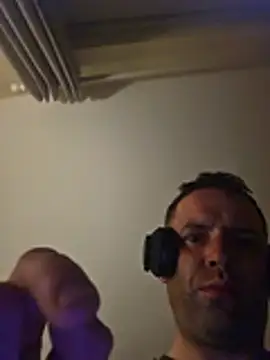 Snapshot of Nidge251 chatting on June 16, 2026, 12:21 am Nidge251 online show from June 16, 2026, 12:21 am