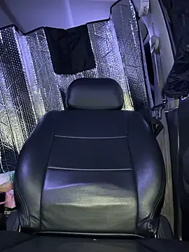 chiba chan online show from October 3, 2025, 11:34 am