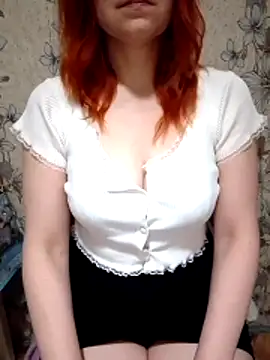 Snapshot of AliniX chatting on March 29, 2026, 10:11 pm AliniX online show from March 29, 2026, 10:11 pm