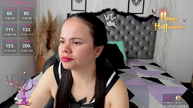 Kath latorre online show from October 30, 2025, 2:04 pm