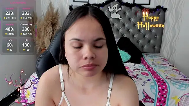 Kath latorre online show from October 9, 2025, 1:11 pm