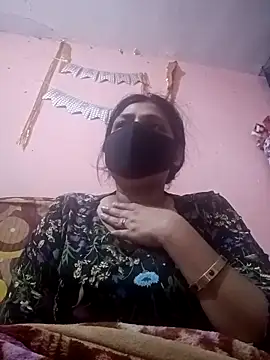 Snapshot of komalsharma1369 chatting on February 20, 2025, 6:24 pm komalsharma1369 online show from February 20, 2025, 6:24 pm