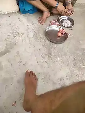 Snapshot of indian_couple4 chatting on July 3, 2026, 2:07 am indian couple4 online show from July 3, 2026, 2:07 am