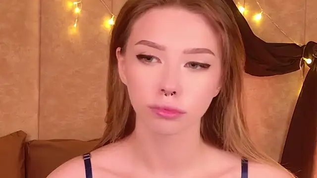 Sierra Fane online show from March 13, 2026, 11:04 am