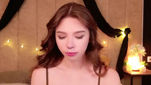 Sierra Fane online show from October 11, 2025, 5:52 am