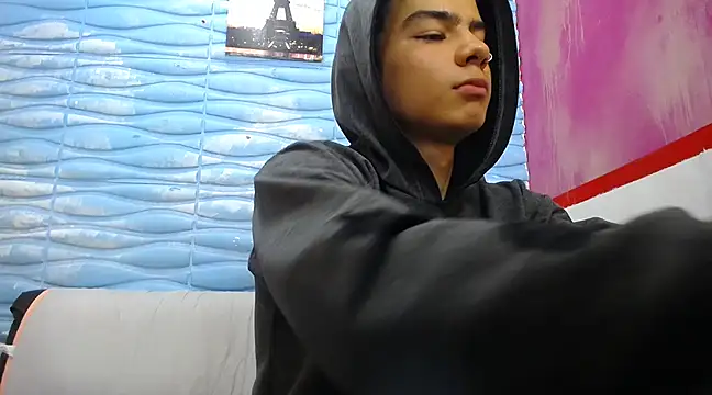 seigfried0 online show from March 15, 2025, 7:27 pm