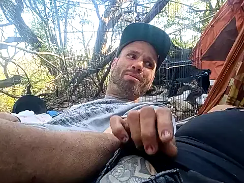 MfMwTrinity online show from November 3, 2025, 9:29 pm