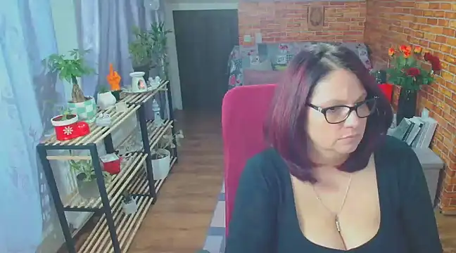 Snapshot of like2knowyou chatting on February 22, 2025, 9:04 pm like2knowyou online show from February 22, 2025, 9:04 pm