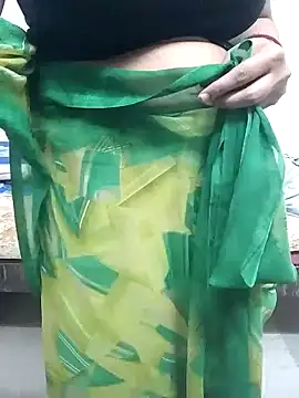 Snapshot of suthas99 chatting on December 21, 2025, 5:31 am suthas99 online show from December 21, 2025, 5:31 am