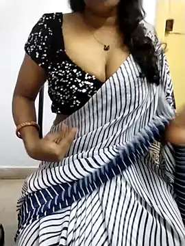 Snapshot of suthas99 chatting on November 26, 2025, 6:35 am suthas99 online show from November 26, 2025, 6:35 am