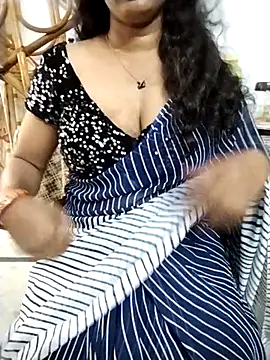 Snapshot of suthas99 chatting on November 21, 2025, 5:50 am suthas99 online show from November 21, 2025, 5:50 am