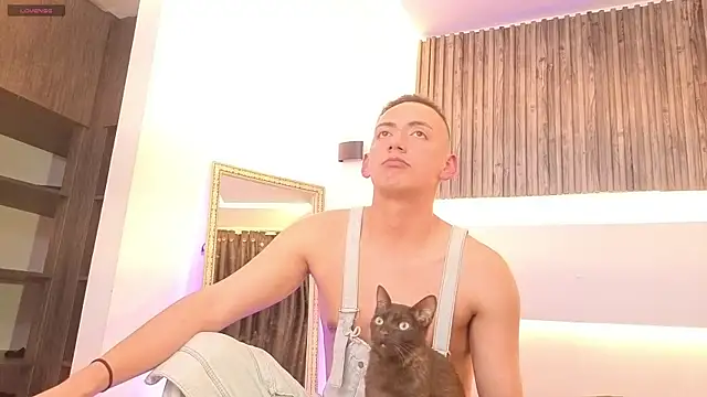 aron and paula online show from October 16, 2025, 2:31 am