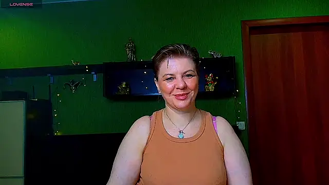 VeronikawGold online show from April 3, 2026, 9:16 am