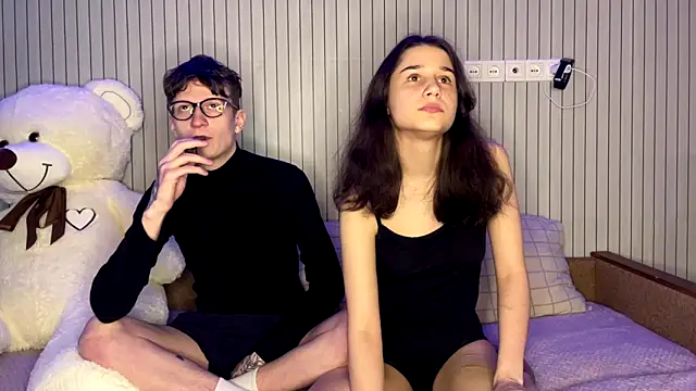 baby lesi online show from March 1, 2026, 3:01 pm