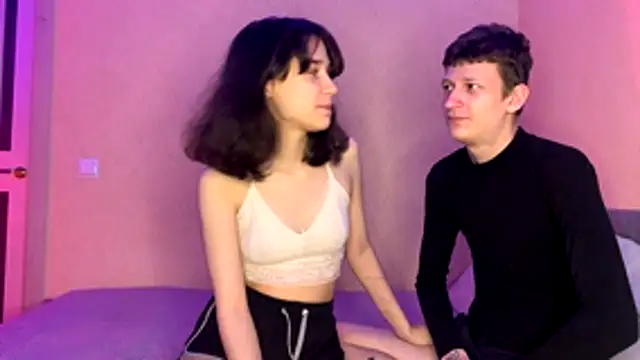 baby lesi online show from October 18, 2025, 4:09 pm