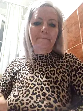 LadyTouch online show from March 22, 2026, 11:06 pm