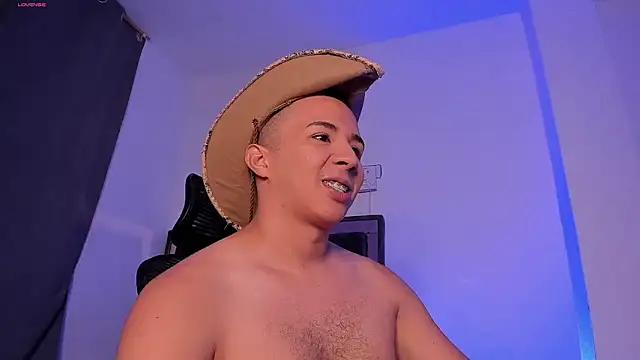 Donathoo1 online show from April 16, 2026, 1:17 am