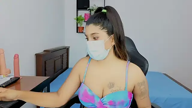 Snapshot of Baby_asha chatting on April 20, 2026, 4:04 am Baby asha online show from April 20, 2026, 4:04 am
