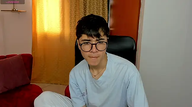 liam orion online show from February 26, 2025, 6:48 pm