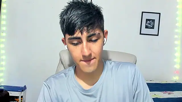 Snapshot of babymaik chatting on November 20, 2025, 6:47 am babymaik online show from November 20, 2025, 6:47 am