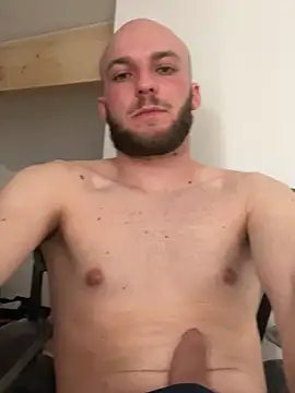 Mab380 online show from February 28, 2025, 10:50 pm