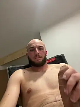 Mab380 online show from February 19, 2025, 6:32 pm