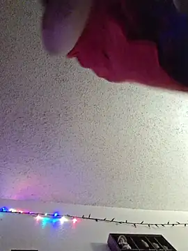 Smallone327 online show from December 14, 2025, 4:40 am