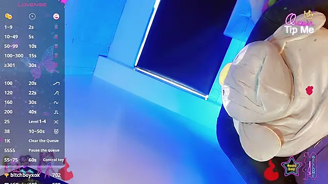 jymena xxx online show from February 18, 2026, 7:10 pm