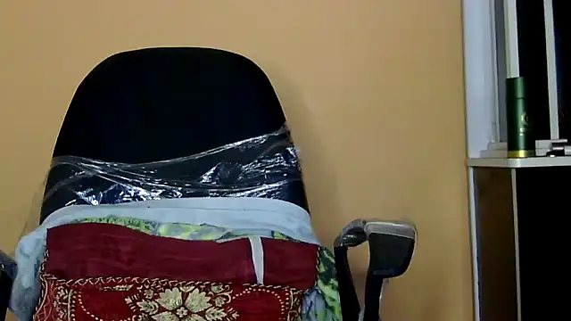 IND9876 online show from October 18, 2025, 2:24 am