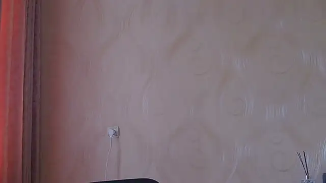 Snapshot of frama666 chatting on July 20, 2026, 10:39 am frama666 online show from July 20, 2026, 10:39 am