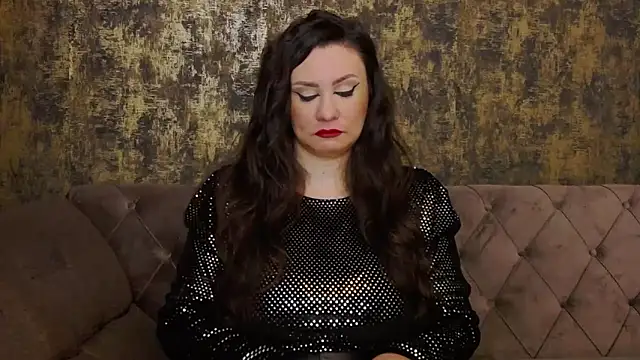 MistressAmberCrost online show from February 16, 2026, 7:29 am