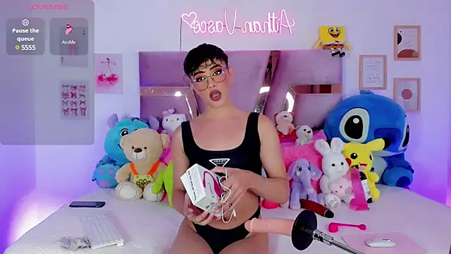 Snapshot of femboy-20 chatting on February 23, 2025, 10:42 pm femboy-20 online show from February 23, 2025, 10:42 pm