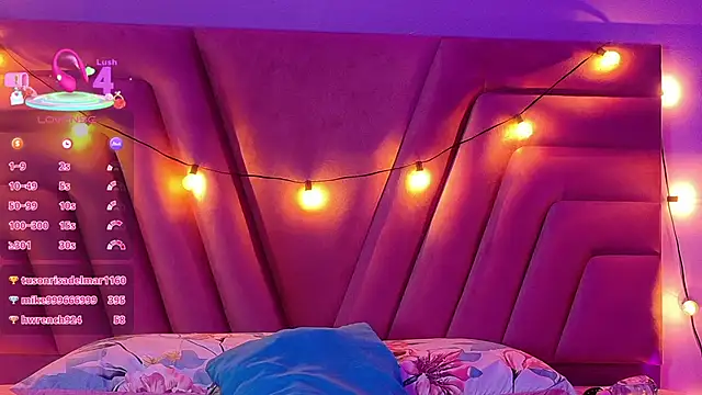 innocenthazel online show from October 30, 2025, 2:43 am