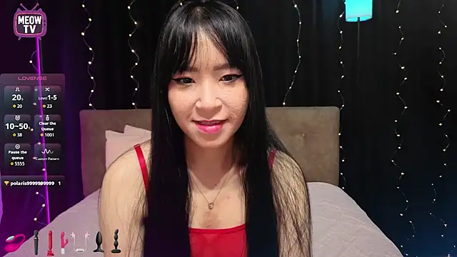 miyakimi0101 online show from April 4, 2026, 12:28 am