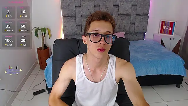 Snapshot of skinny_bigcock02 chatting on February 4, 2026, 8:59 pm skinny bigcock02 online show from February 4, 2026, 8:59 pm