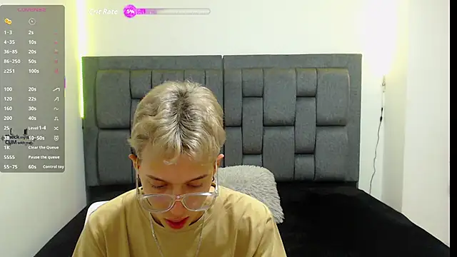 Snapshot of skinny_bigcock02 chatting on October 11, 2025, 10:22 pm skinny bigcock02 online show from October 11, 2025, 10:22 pm