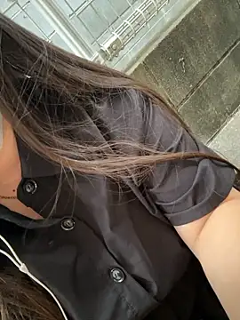 mai honey online show from October 8, 2025, 8:16 am