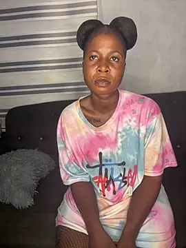 Snapshot of purplet26 chatting on February 19, 2025, 11:46 pm purplet26 online show from February 19, 2025, 11:46 pm